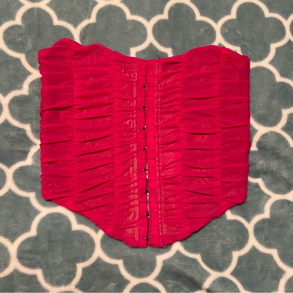 BRAND NEW Steve Madden pink corset top - Picture 2 of 7